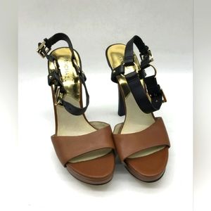 Michael Kors Heels 10M black tan sandals 5”heel